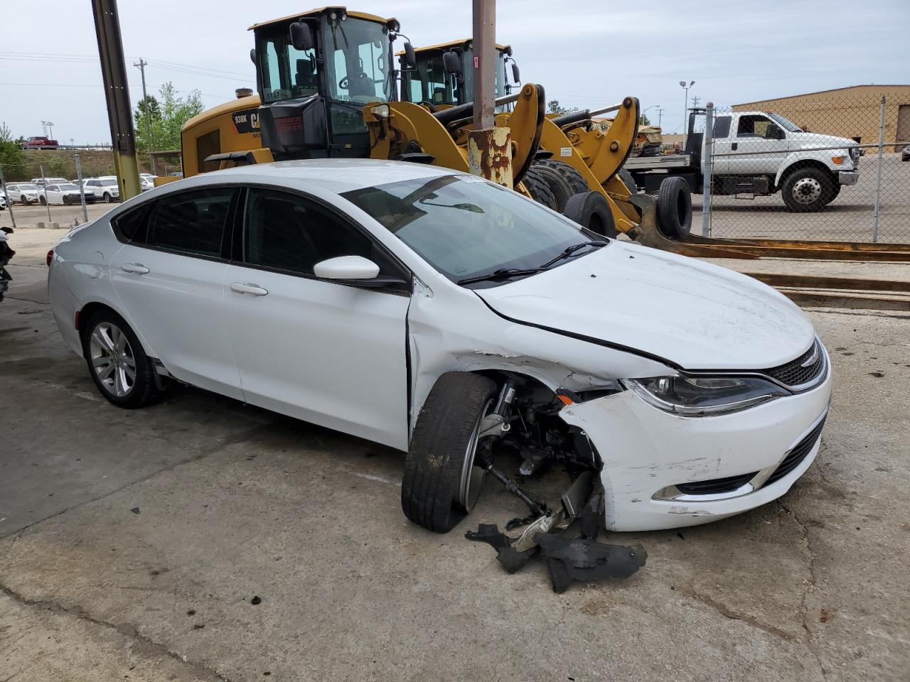 Photo 3 VIN: 1C3CCCAB3GN168092 - CHRYSLER 200 