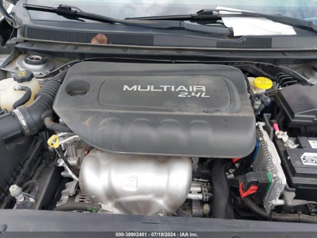 Photo 9 VIN: 1C3CCCAB3HN512408 - CHRYSLER 200 