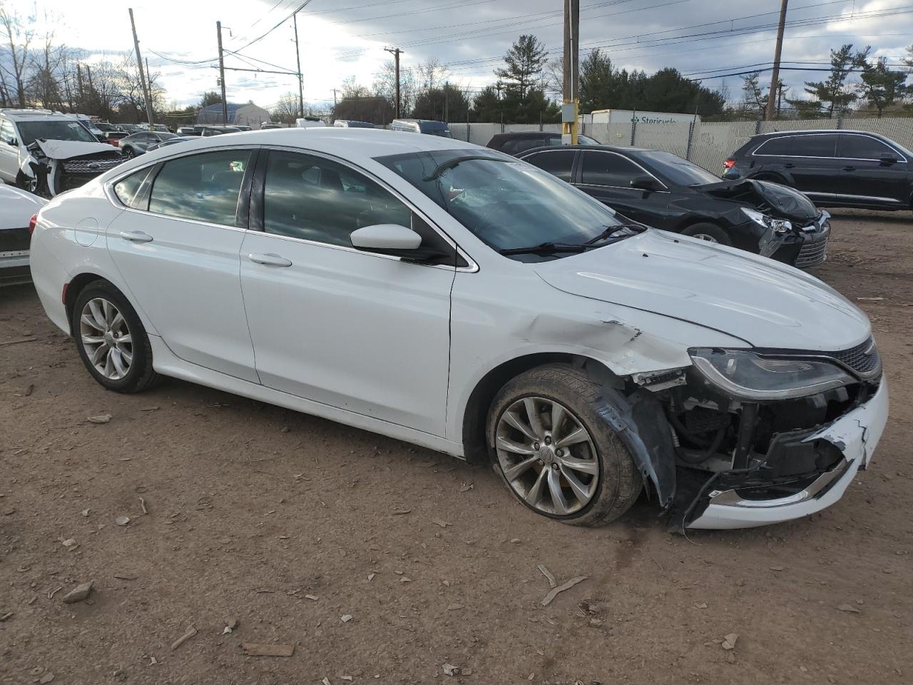 Photo 3 VIN: 1C3CCCAB4FN503584 - CHRYSLER 200 