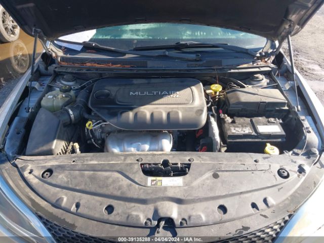 Photo 9 VIN: 1C3CCCAB4FN504847 - CHRYSLER 200 