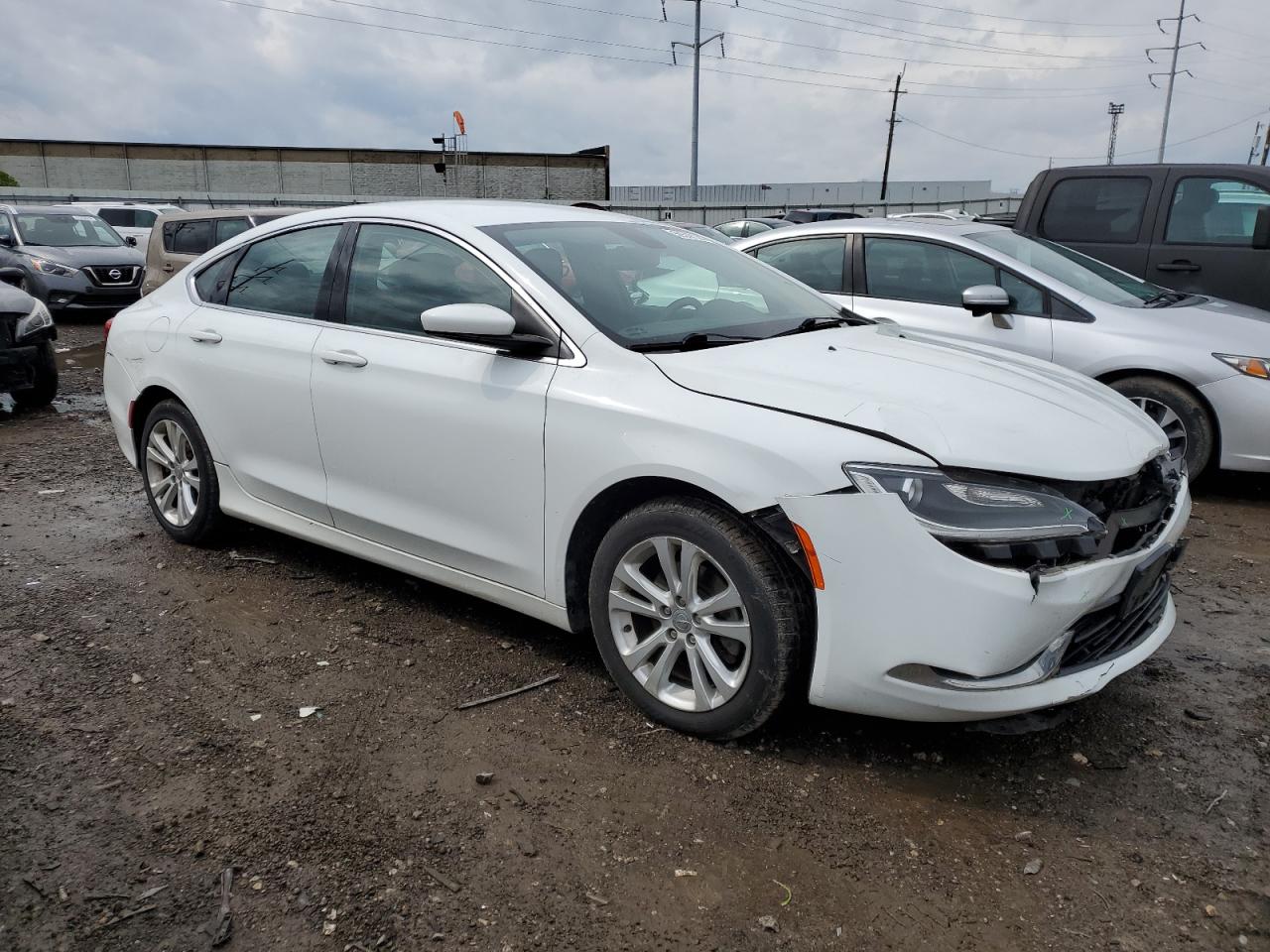 Photo 3 VIN: 1C3CCCAB4FN555684 - CHRYSLER 200 