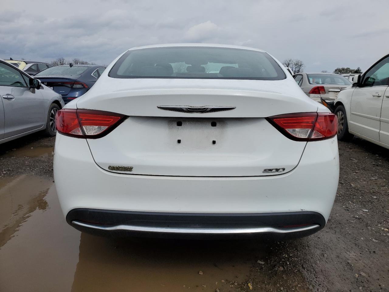 Photo 5 VIN: 1C3CCCAB4FN555684 - CHRYSLER 200 