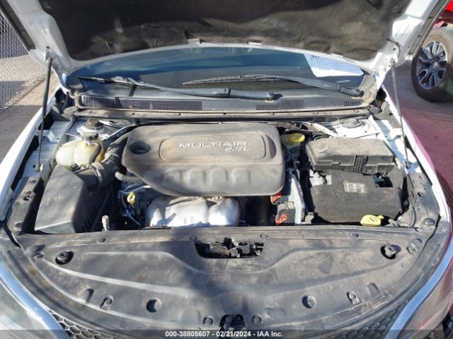 Photo 9 VIN: 1C3CCCAB4FN572047 - CHRYSLER 200 