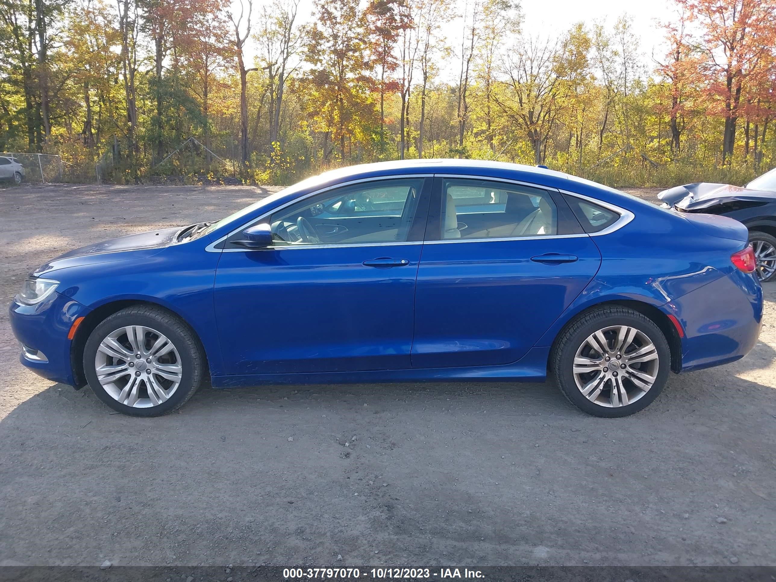 Photo 12 VIN: 1C3CCCAB4FN585624 - CHRYSLER 200 