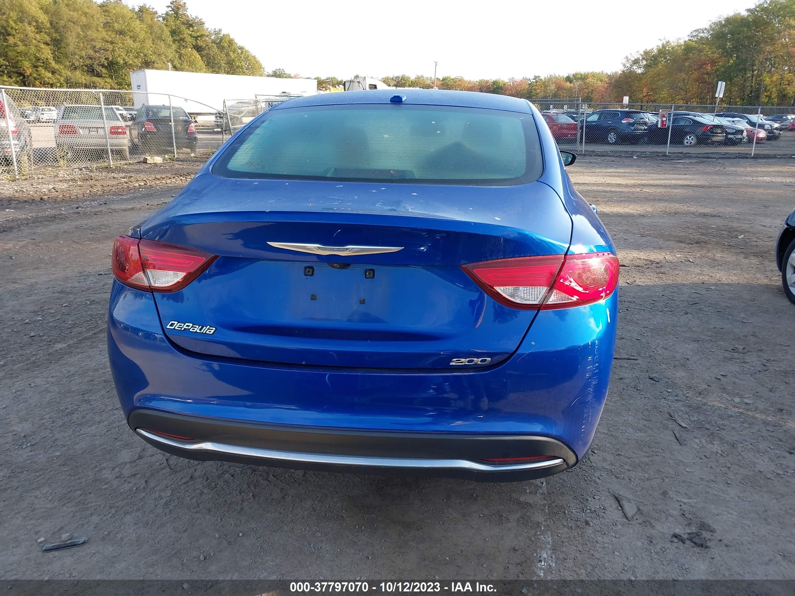 Photo 14 VIN: 1C3CCCAB4FN585624 - CHRYSLER 200 