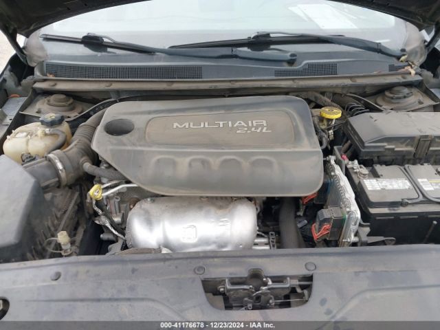 Photo 9 VIN: 1C3CCCAB4FN614216 - CHRYSLER 200 