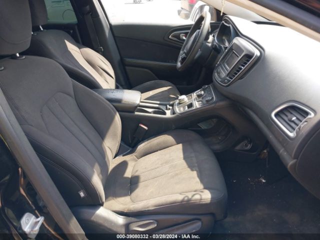 Photo 4 VIN: 1C3CCCAB4FN654022 - CHRYSLER 200 