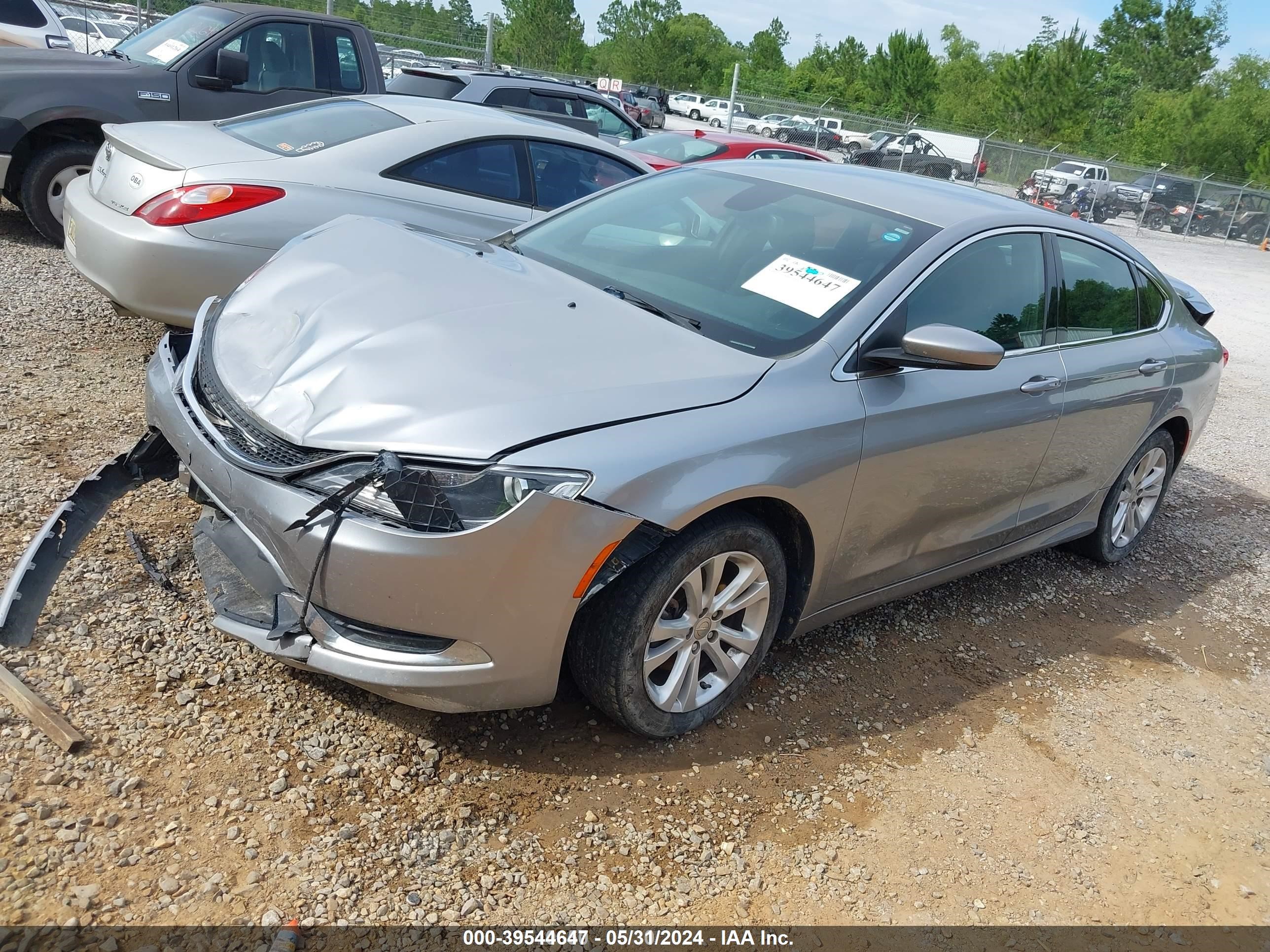 Photo 1 VIN: 1C3CCCAB4FN688977 - CHRYSLER 200 