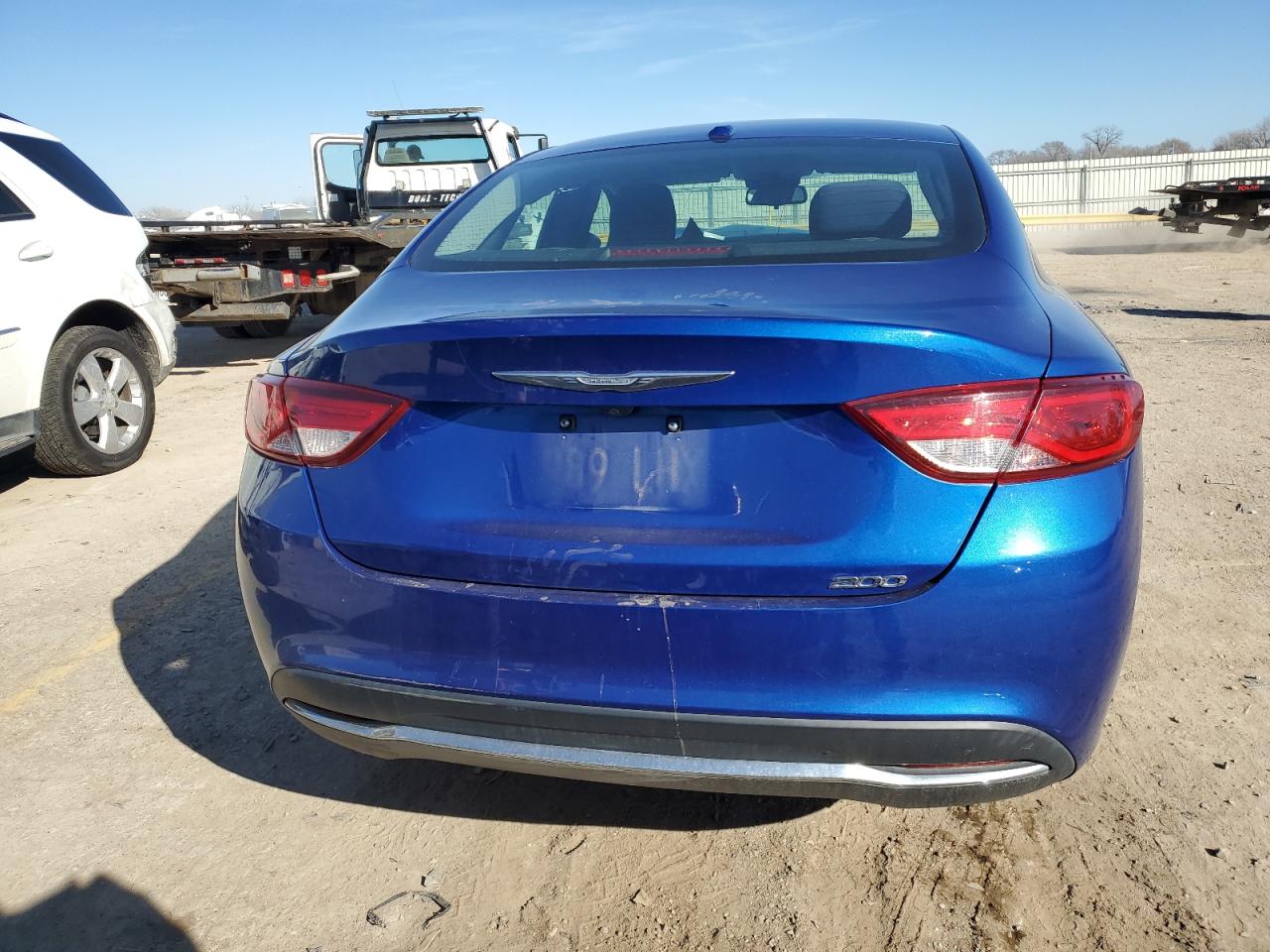 Photo 5 VIN: 1C3CCCAB4FN718902 - CHRYSLER 200 