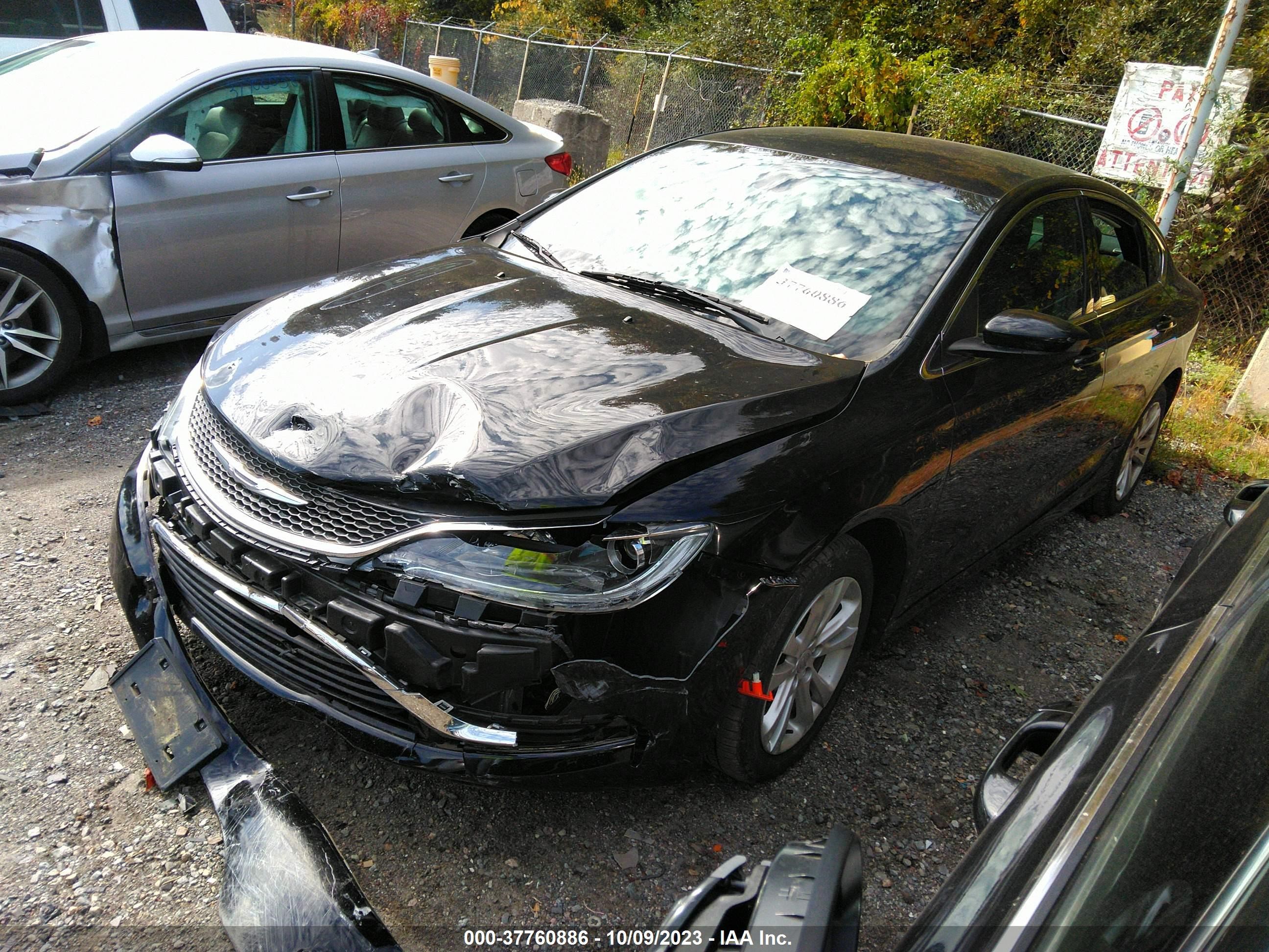 Photo 1 VIN: 1C3CCCAB4FN759613 - CHRYSLER 200 