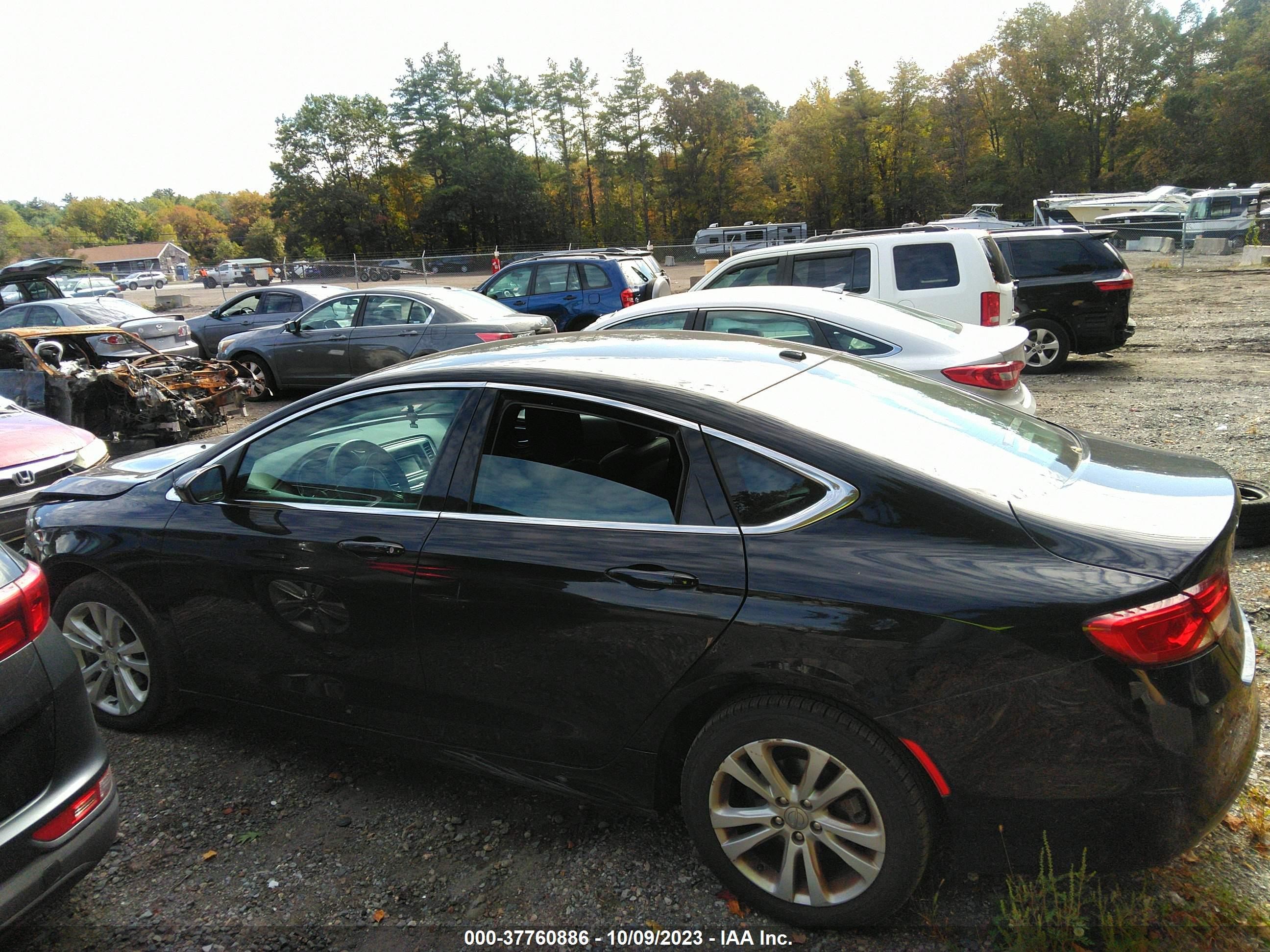 Photo 13 VIN: 1C3CCCAB4FN759613 - CHRYSLER 200 