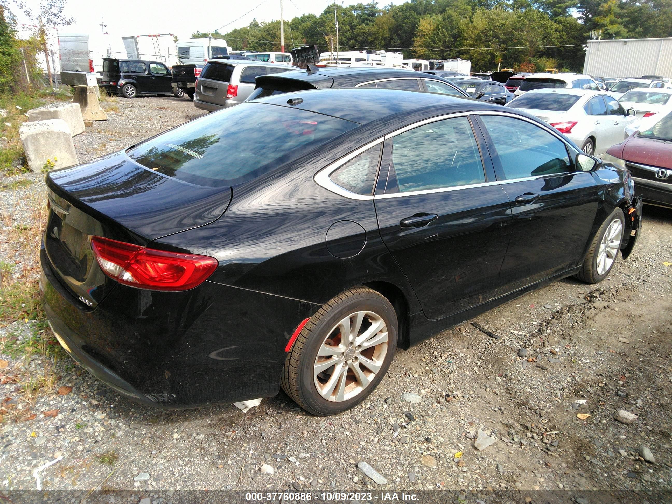 Photo 3 VIN: 1C3CCCAB4FN759613 - CHRYSLER 200 