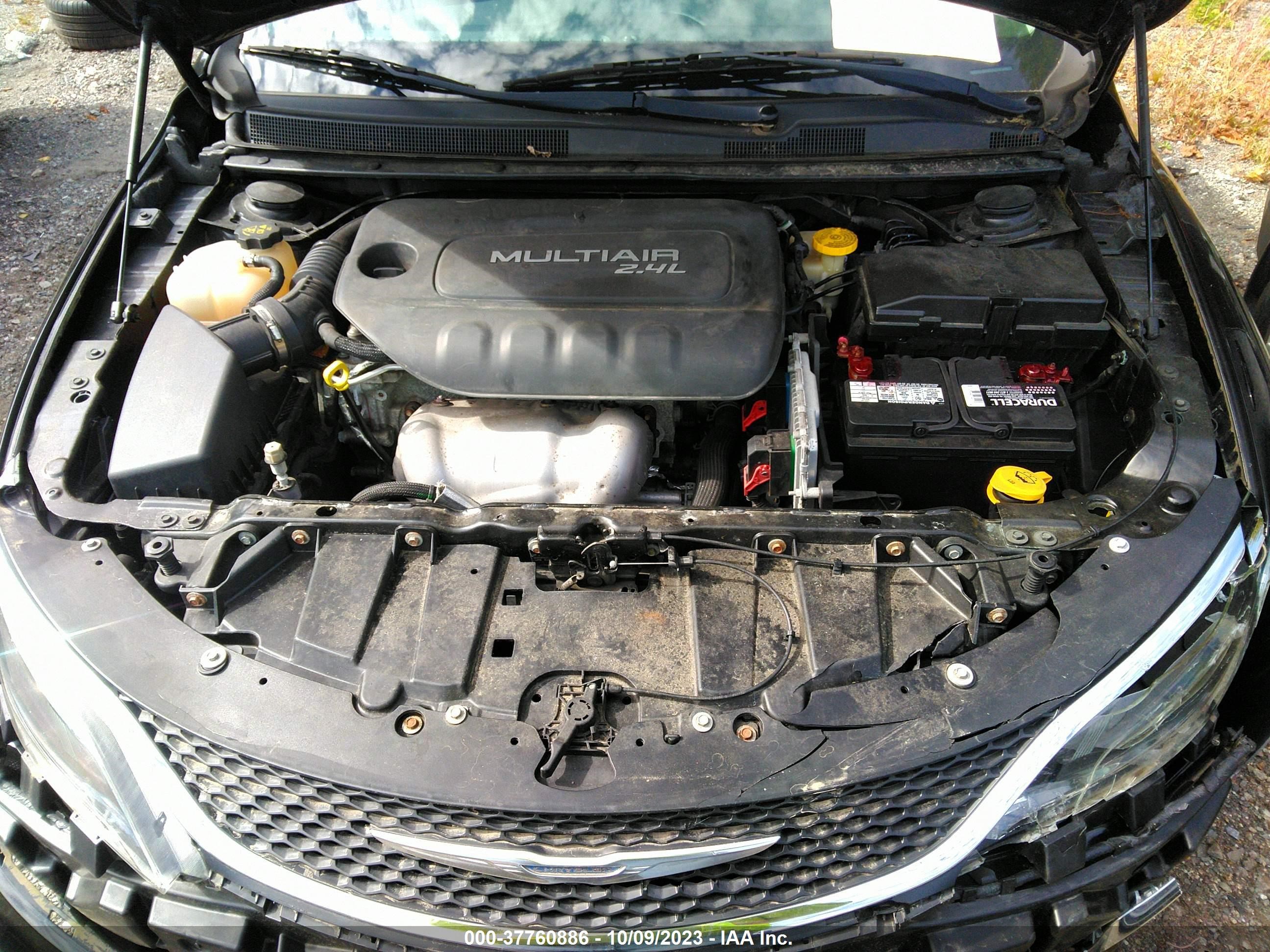 Photo 9 VIN: 1C3CCCAB4FN759613 - CHRYSLER 200 