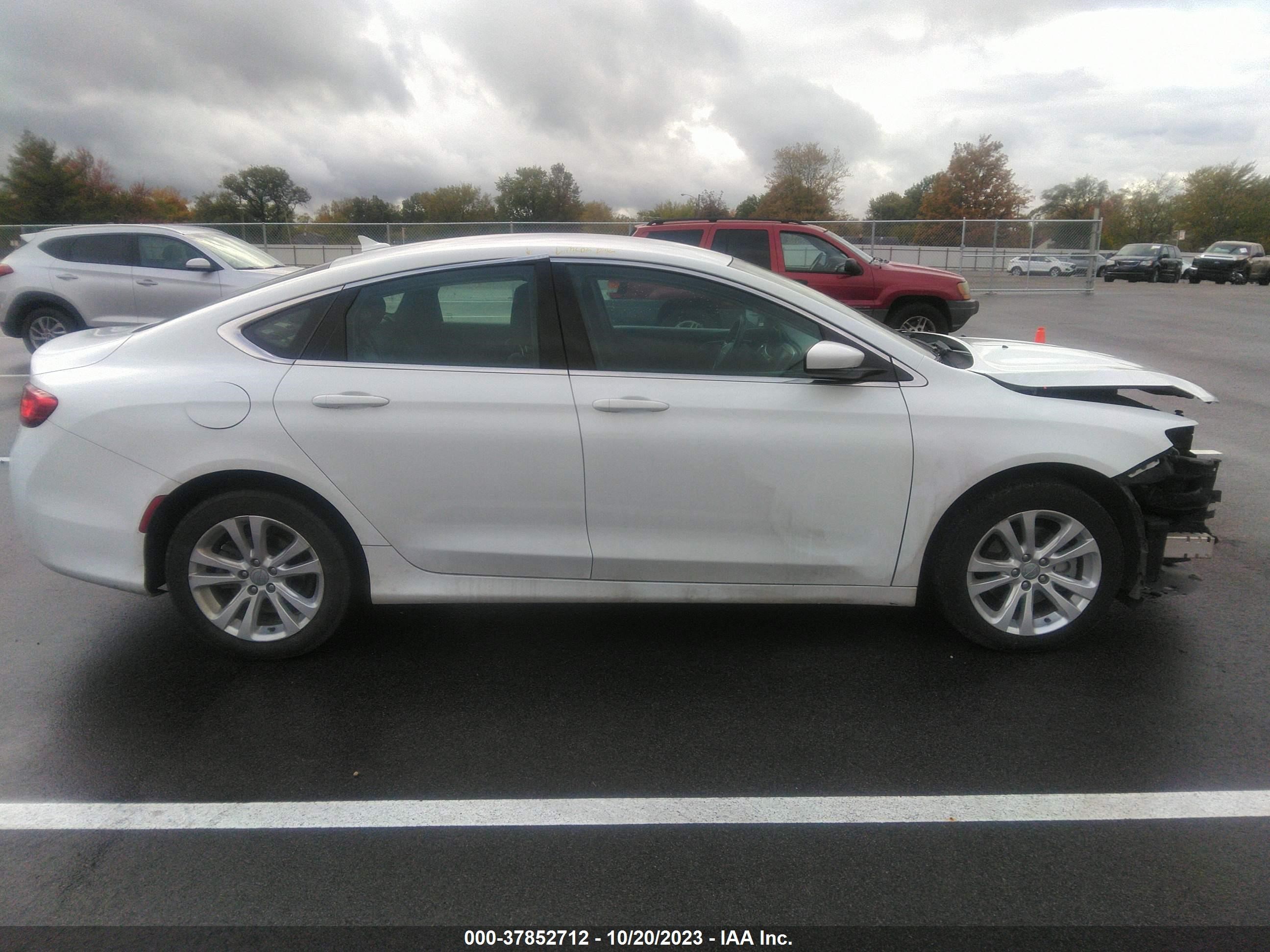 Photo 14 VIN: 1C3CCCAB4GN178162 - CHRYSLER 200 