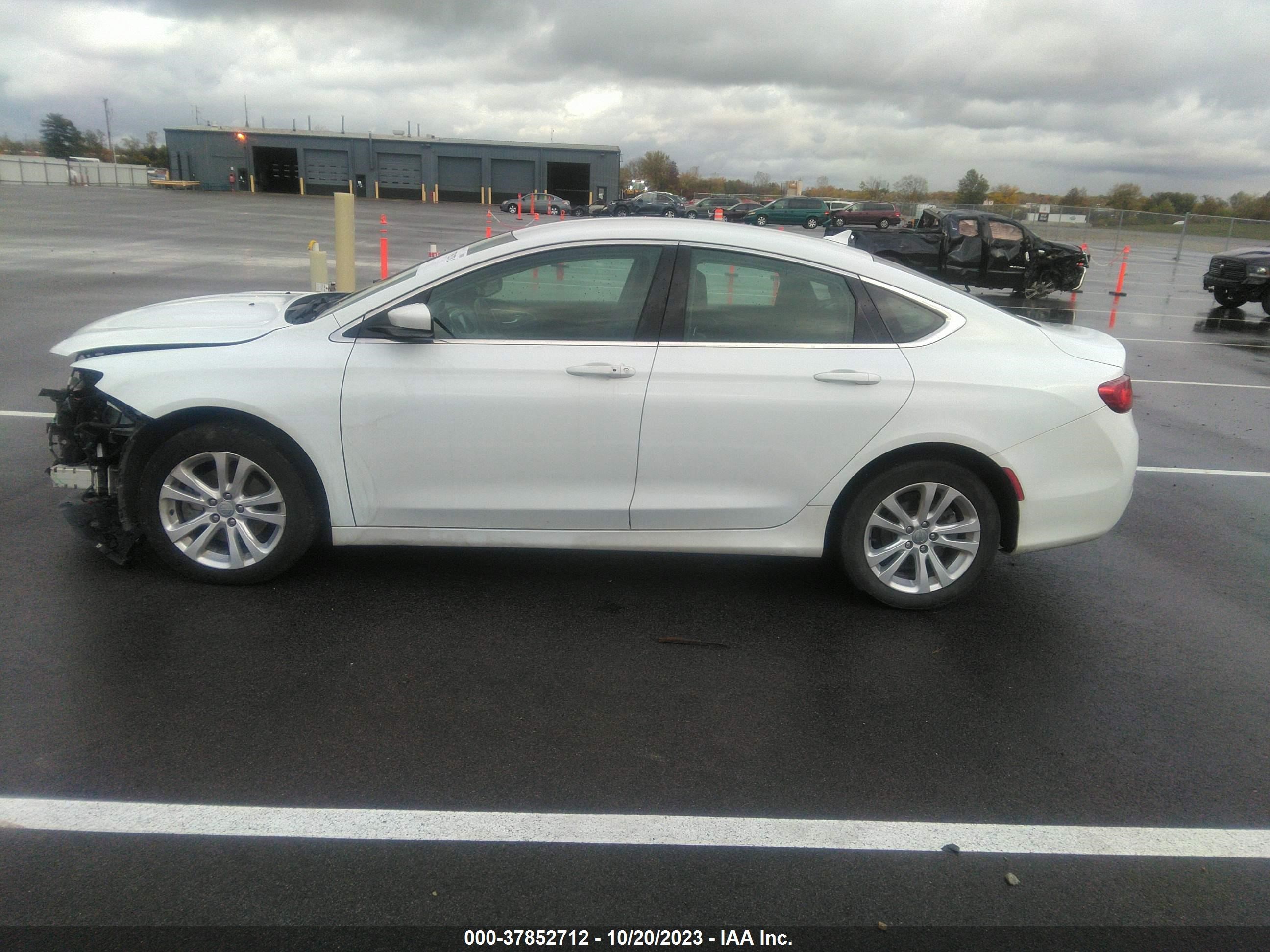 Photo 15 VIN: 1C3CCCAB4GN178162 - CHRYSLER 200 