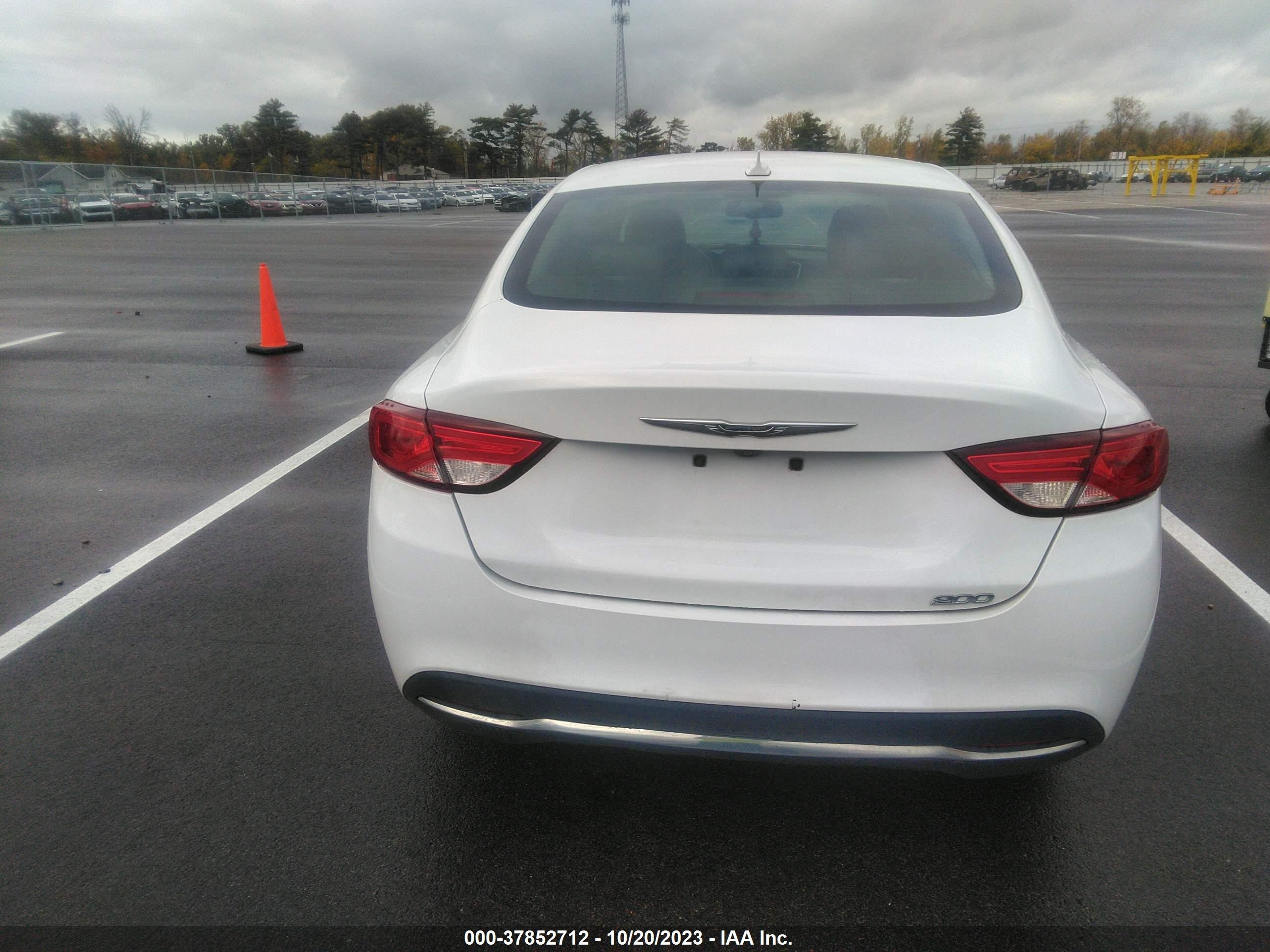 Photo 17 VIN: 1C3CCCAB4GN178162 - CHRYSLER 200 