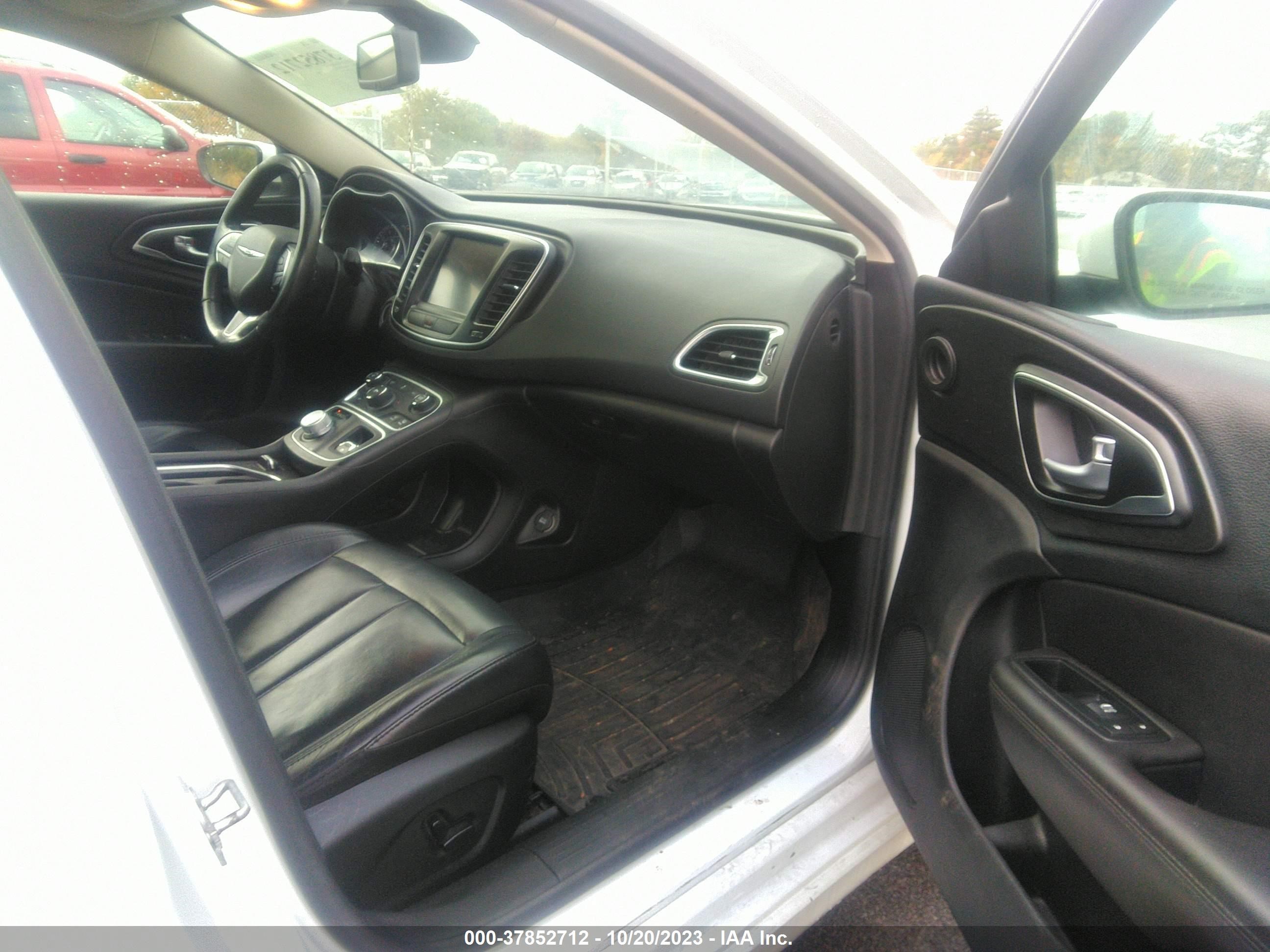 Photo 5 VIN: 1C3CCCAB4GN178162 - CHRYSLER 200 