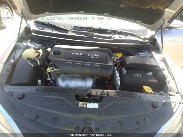 Photo 9 VIN: 1C3CCCAB5FN557895 - CHRYSLER 200 