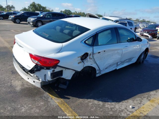 Photo 3 VIN: 1C3CCCAB5FN570811 - CHRYSLER 200 