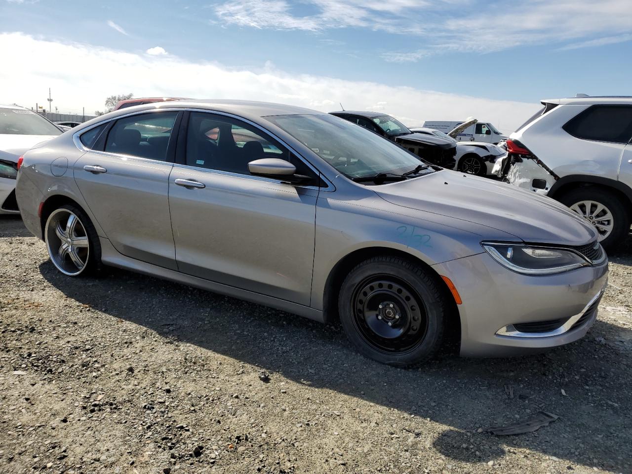 Photo 3 VIN: 1C3CCCAB5FN571070 - CHRYSLER 200 