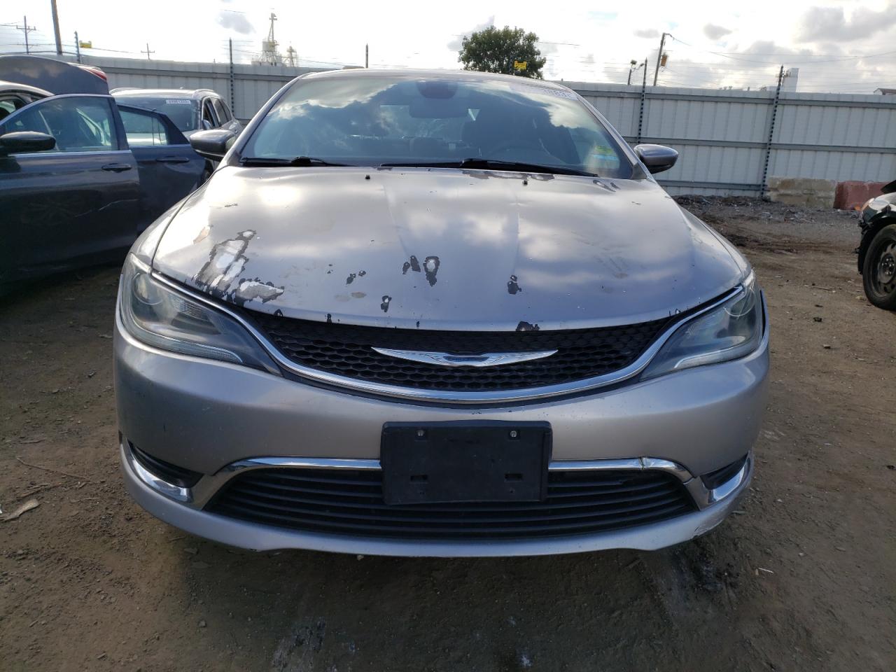 Photo 4 VIN: 1C3CCCAB5FN607159 - CHRYSLER 200 