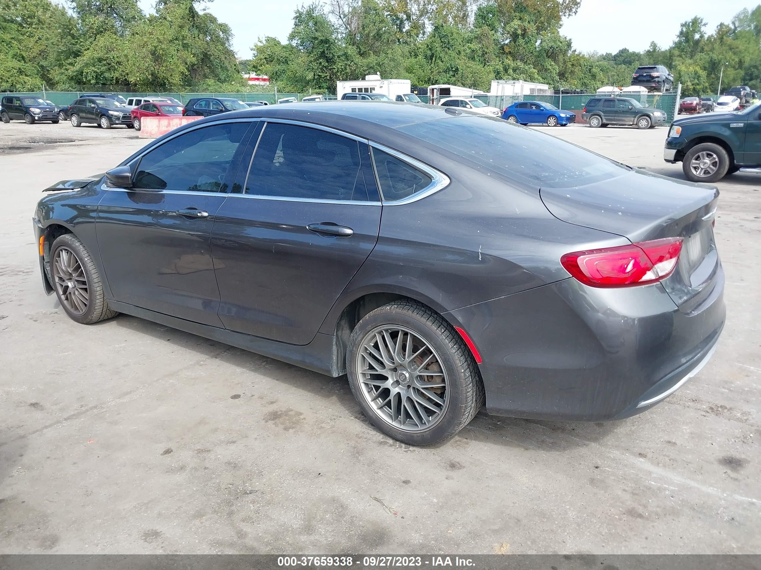 Photo 2 VIN: 1C3CCCAB5GN101266 - CHRYSLER 200 