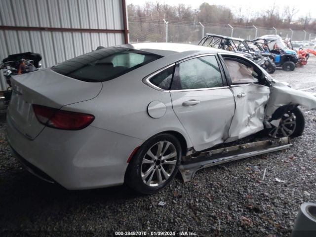 Photo 3 VIN: 1C3CCCAB6FN528647 - CHRYSLER 200 