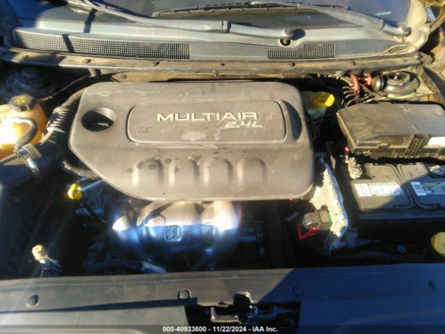 Photo 9 VIN: 1C3CCCAB6FN533878 - CHRYSLER 200 