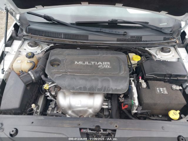 Photo 9 VIN: 1C3CCCAB6FN556139 - CHRYSLER 200 