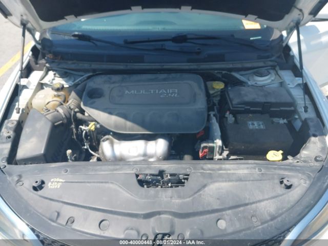 Photo 9 VIN: 1C3CCCAB6FN587827 - CHRYSLER 200 