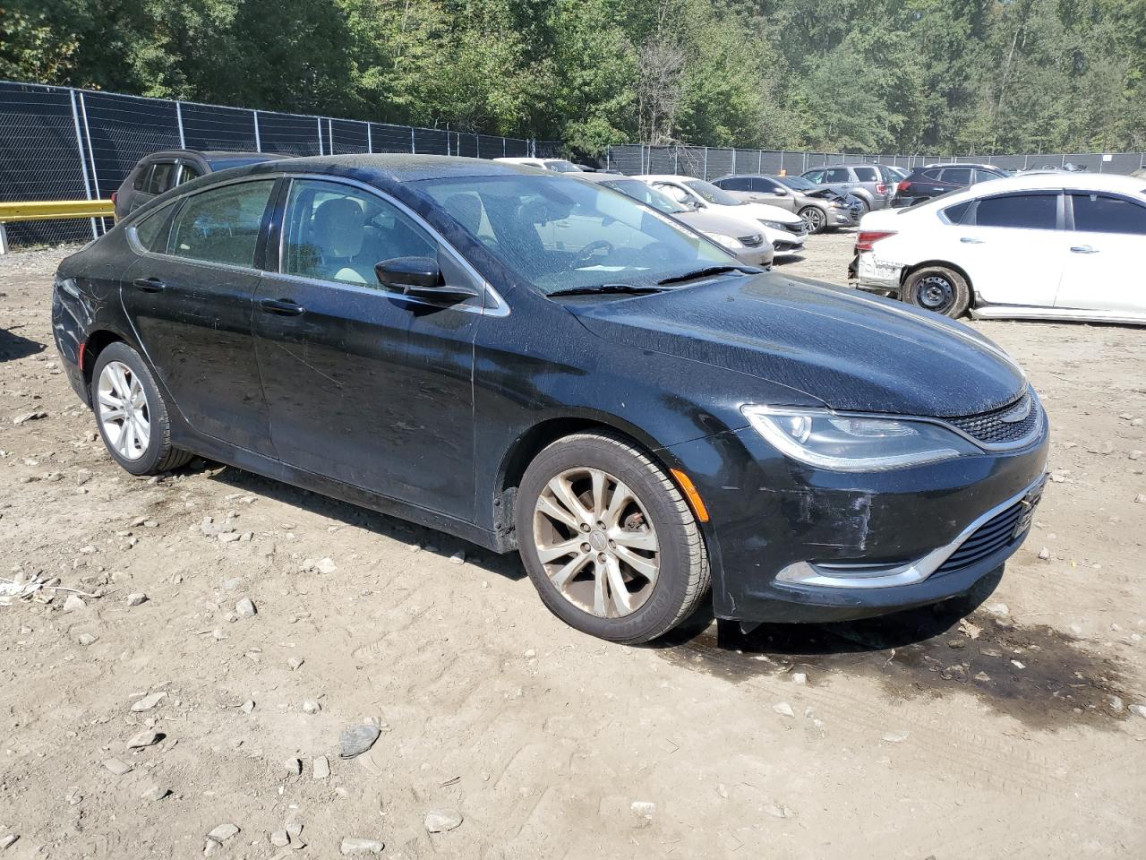 Photo 3 VIN: 1C3CCCAB6FN604299 - CHRYSLER 200 