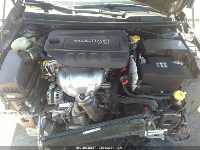 Photo 9 VIN: 1C3CCCAB6FN689502 - CHRYSLER 200 