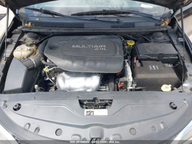 Photo 9 VIN: 1C3CCCAB6FN745339 - CHRYSLER 200 