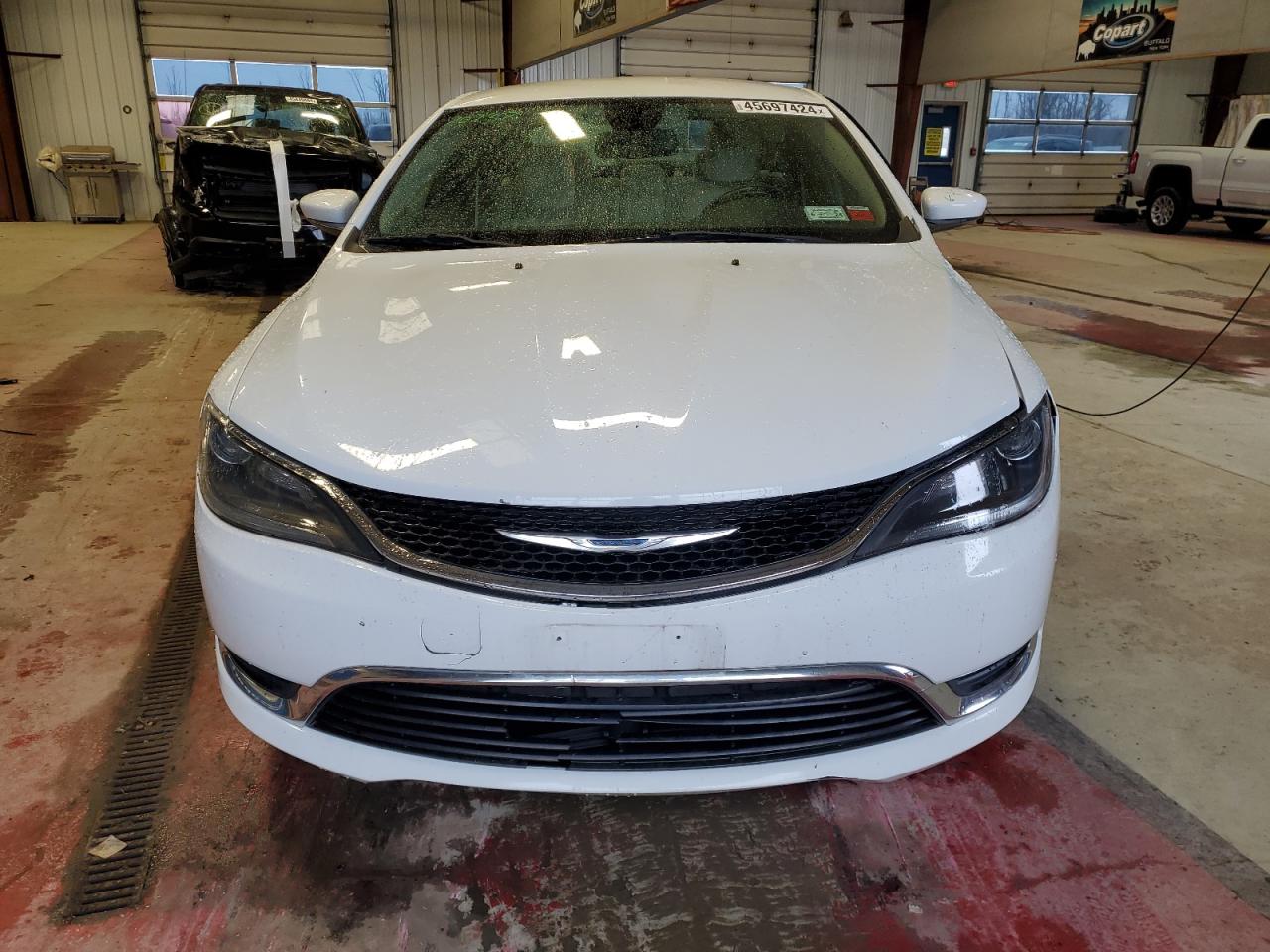 Photo 4 VIN: 1C3CCCAB6GN106136 - CHRYSLER 200 