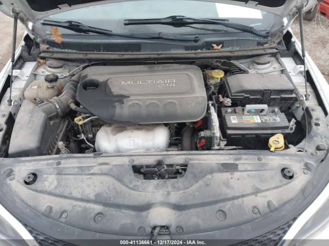 Photo 9 VIN: 1C3CCCAB6GN126726 - CHRYSLER 200 