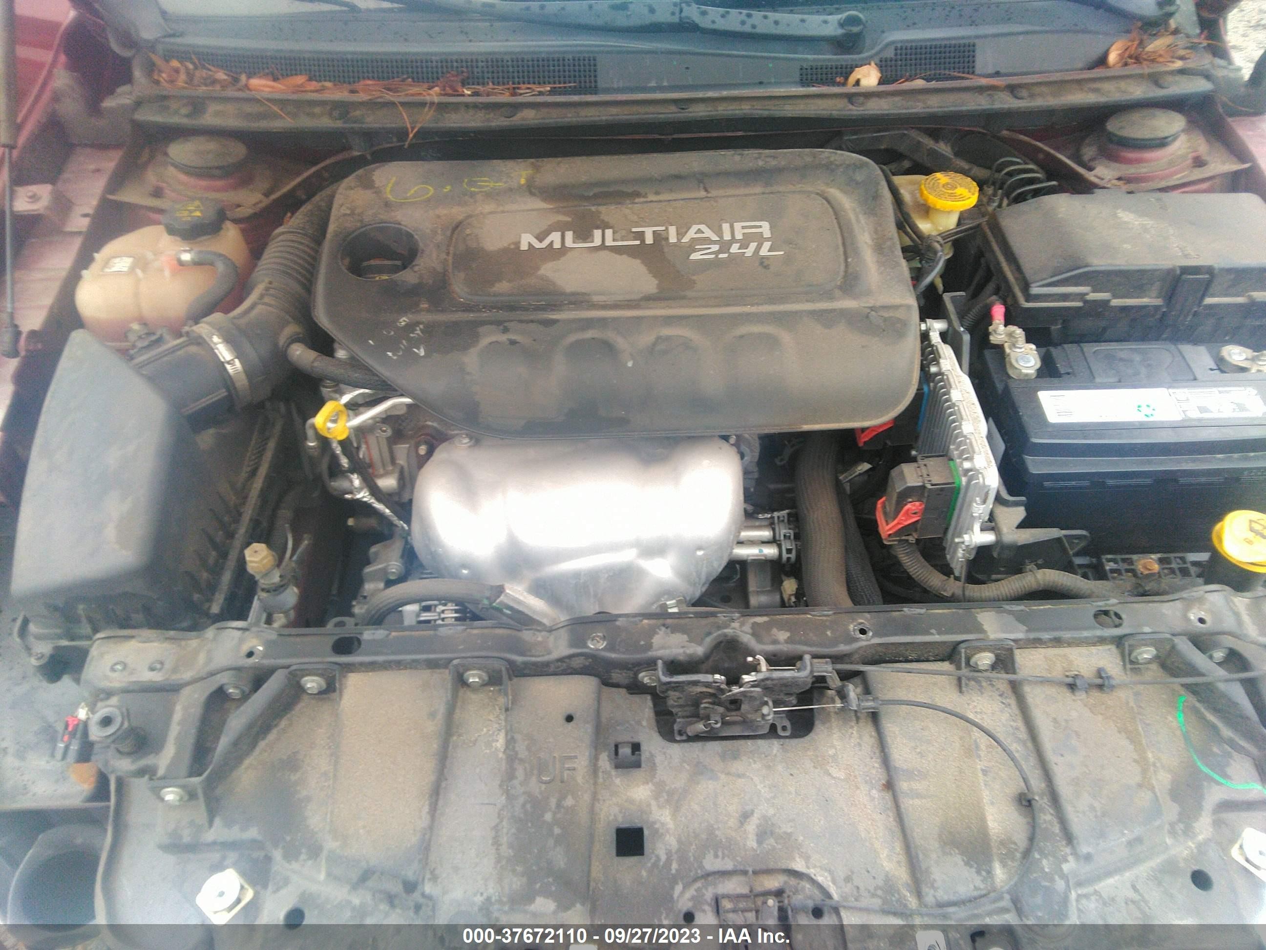 Photo 9 VIN: 1C3CCCAB6GN167048 - CHRYSLER 200 