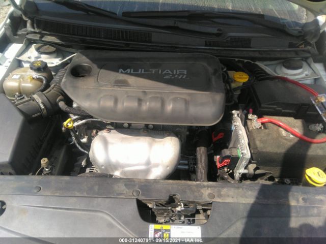 Photo 9 VIN: 1C3CCCAB7FN751229 - CHRYSLER 200 