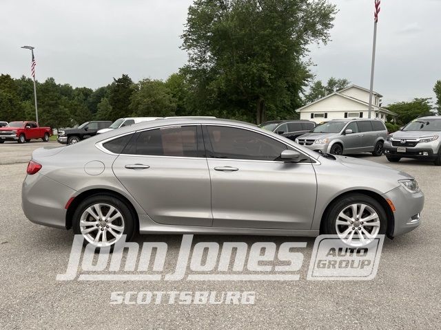 Photo 2 VIN: 1C3CCCAB7GN152610 - CHRYSLER 200 