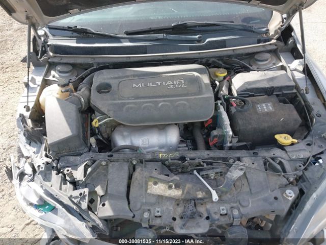 Photo 9 VIN: 1C3CCCAB7GN163767 - CHRYSLER 200 