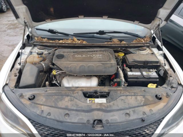 Photo 9 VIN: 1C3CCCAB7GN164112 - CHRYSLER 200 