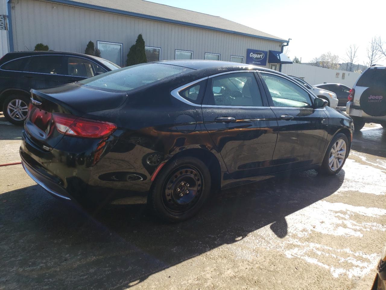 Photo 2 VIN: 1C3CCCAB7GN181590 - CHRYSLER 200 