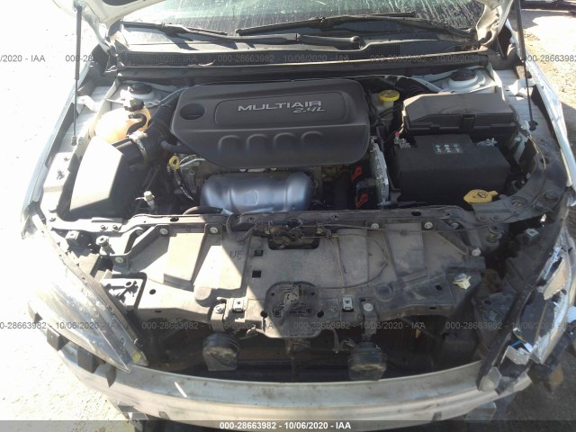 Photo 9 VIN: 1C3CCCAB8FN537754 - CHRYSLER 200 