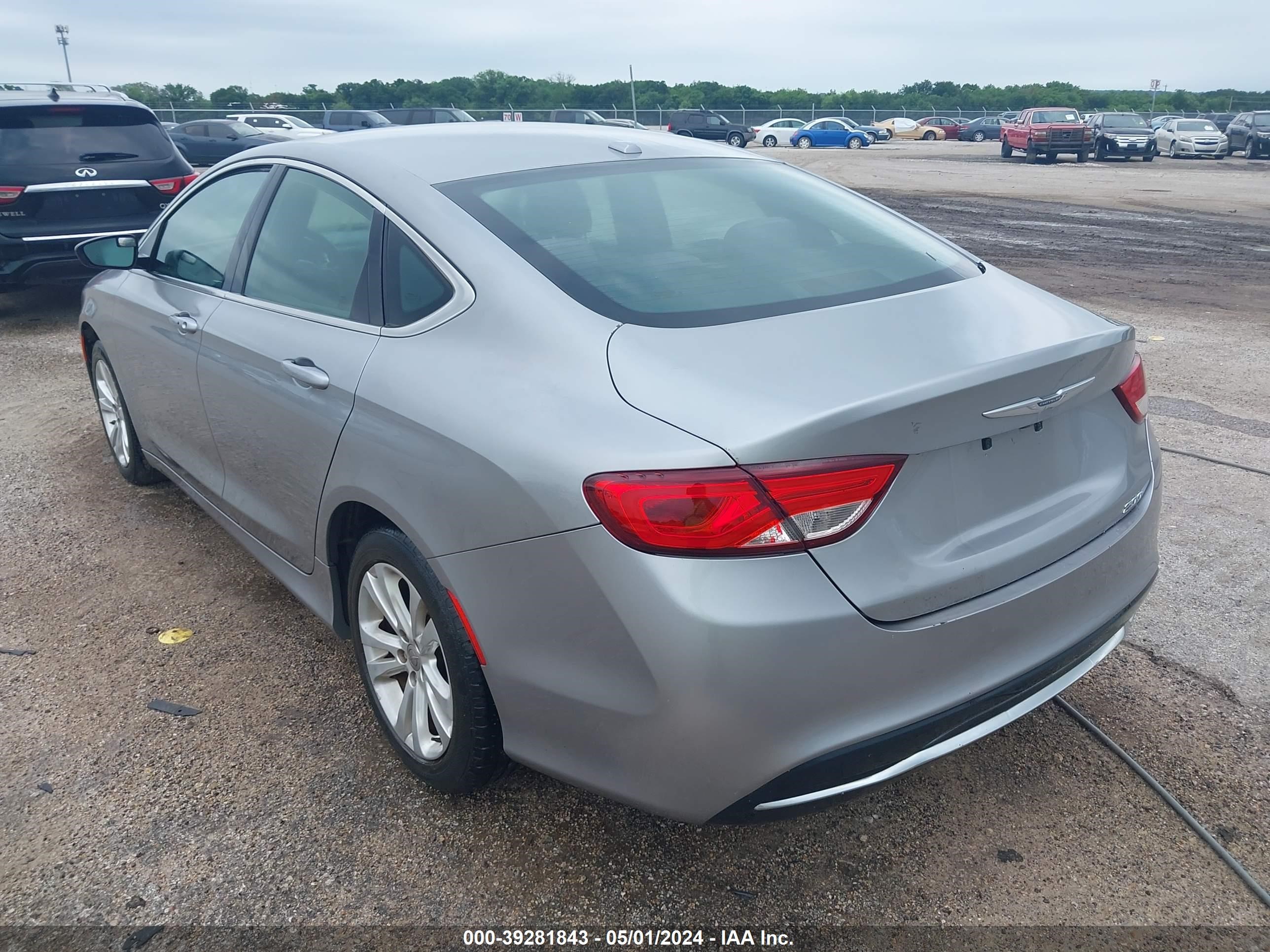 Photo 2 VIN: 1C3CCCAB8FN591247 - CHRYSLER 200 