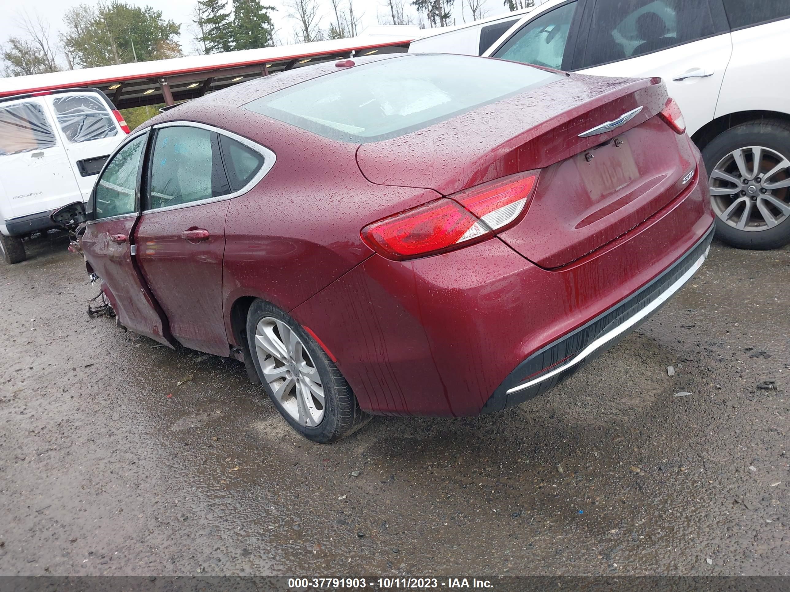 Photo 2 VIN: 1C3CCCAB8FN621850 - CHRYSLER 200 