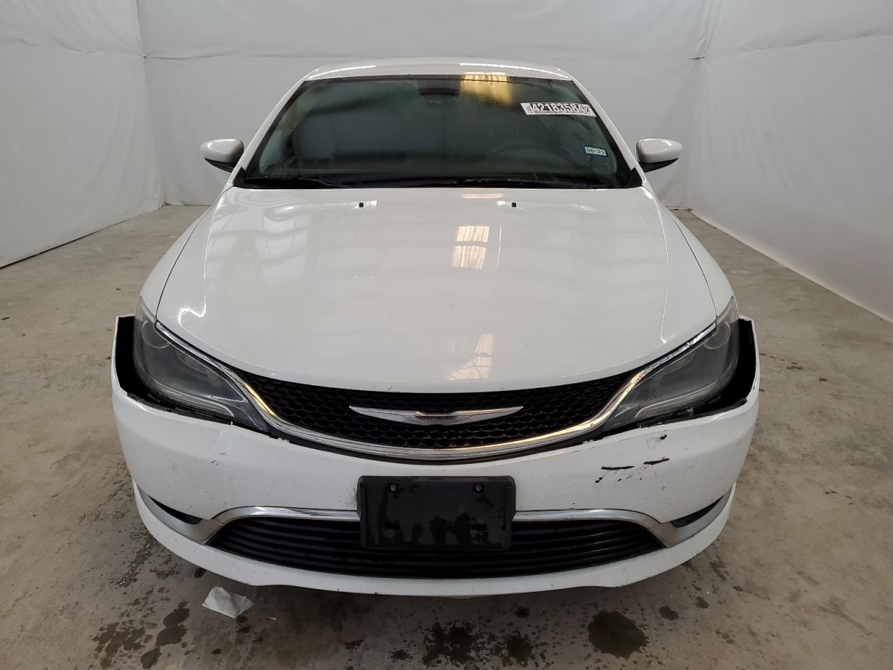 Photo 4 VIN: 1C3CCCAB8FN641869 - CHRYSLER 200 