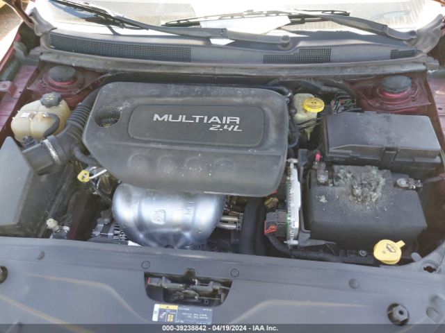 Photo 9 VIN: 1C3CCCAB8FN689579 - CHRYSLER 200 