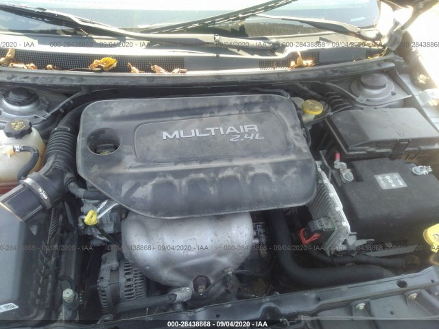 Photo 9 VIN: 1C3CCCAB8FN732821 - CHRYSLER 200 