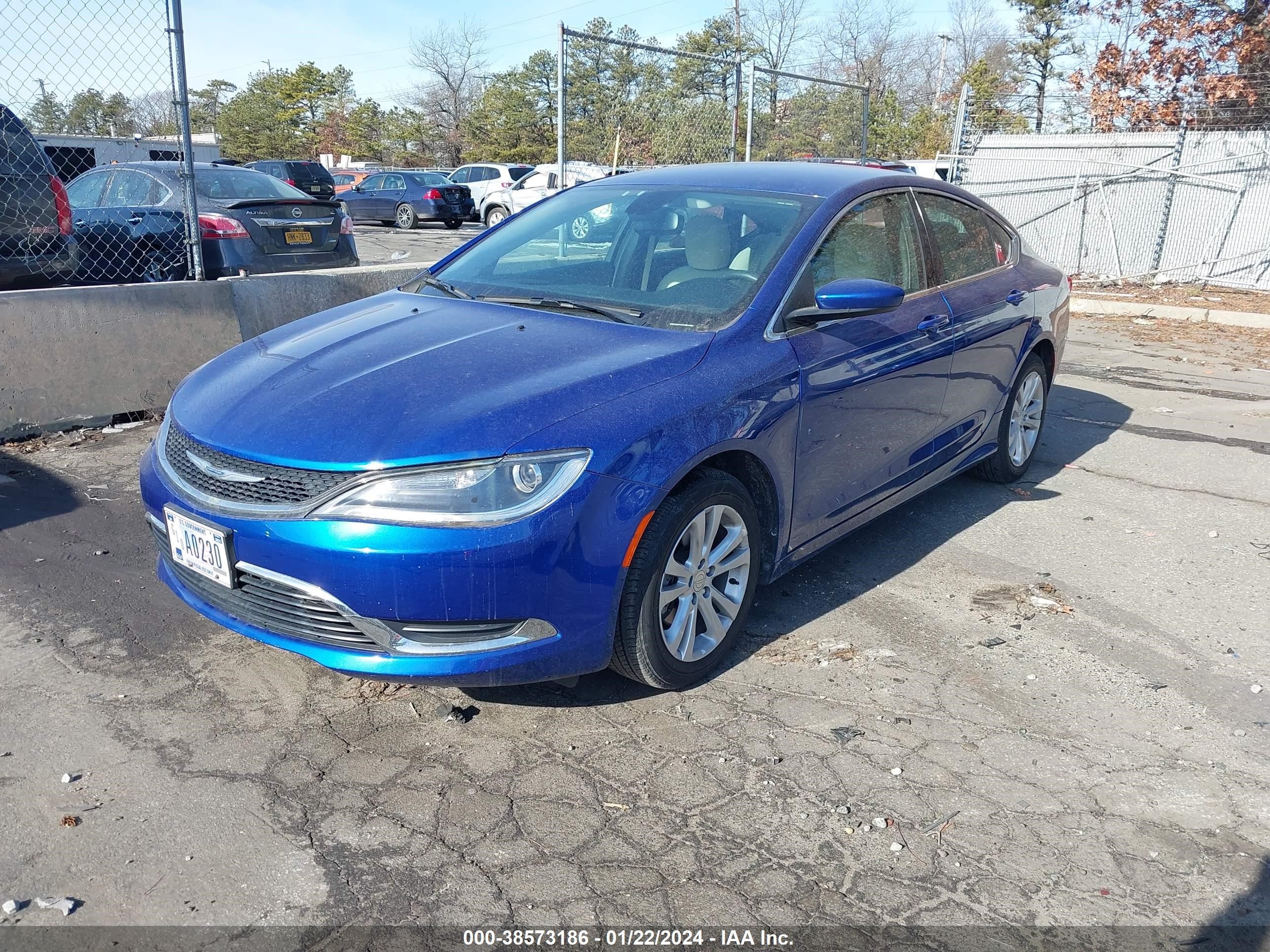 Photo 1 VIN: 1C3CCCAB8FN742961 - CHRYSLER 200 