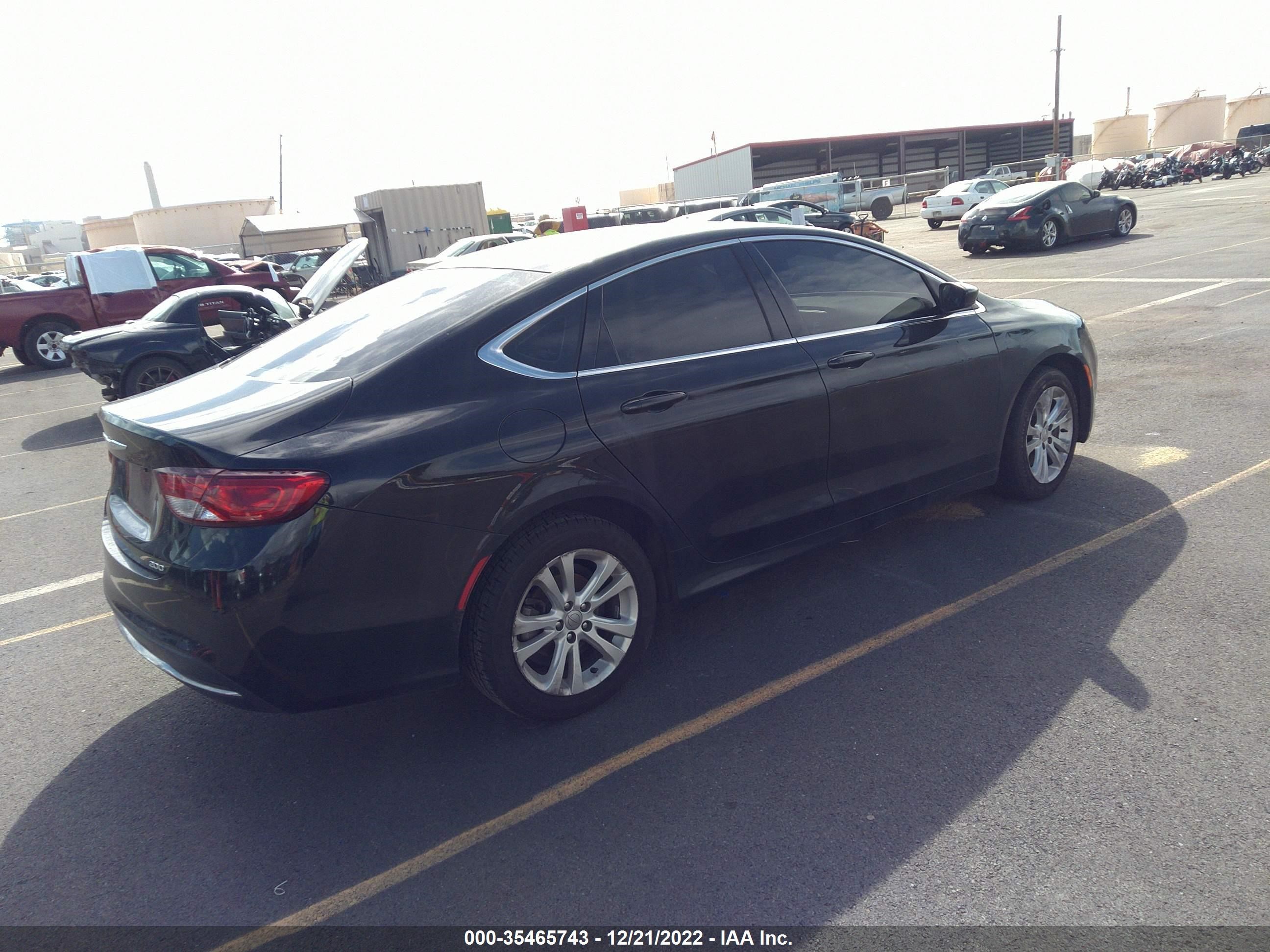 Photo 3 VIN: 1C3CCCAB8GN101231 - CHRYSLER 200 