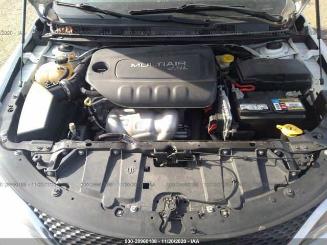 Photo 9 VIN: 1C3CCCAB9FN583822 - CHRYSLER 200 